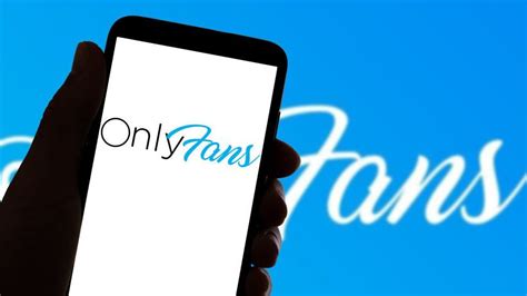 fenix international limited|OnlyFans owner Leonid Radvinsky receives $338m payout